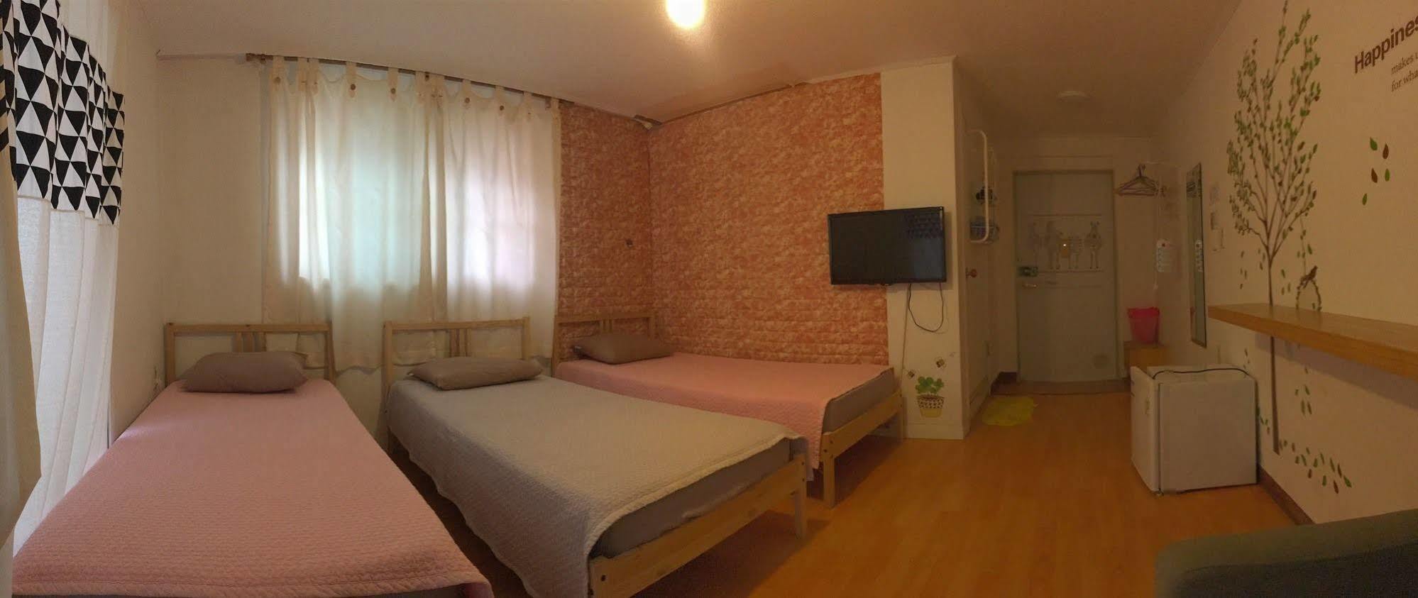 Egg Guesthouse Korea Сеул Екстер'єр фото